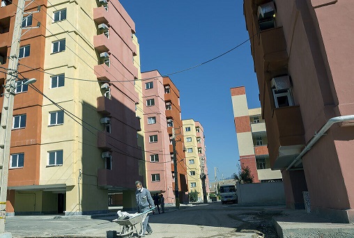 استاندار خوزستان: مشکل ۲۵ ساله اراضی تعاونی گروه ملی در دست پیگیری است