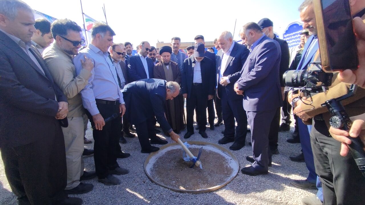 عملیات اجرایی خط انتقال آب قلعهلور – دوکوهه اندیمشک آغاز شد